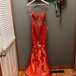 NEW red prom dress